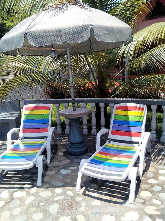 Rainbow Village La Ceiba Exterior foto